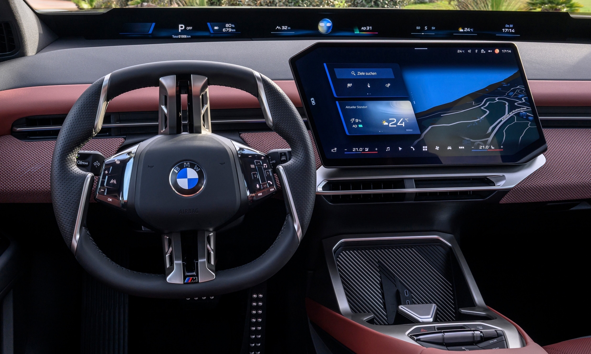 A principios de 2023 BMW anunció que iba a eliminar todo rastro de botones físicos.