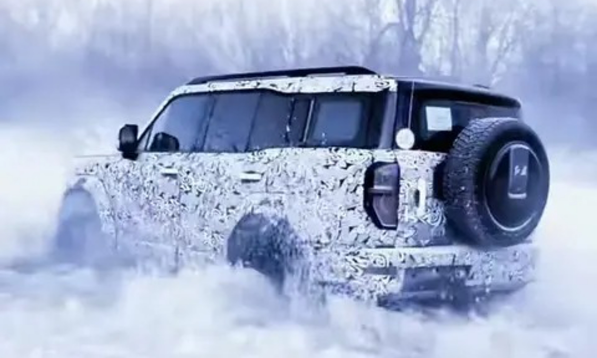 Las primeras fotos espía (sentimos la calidad) ya están circulando por Internet.