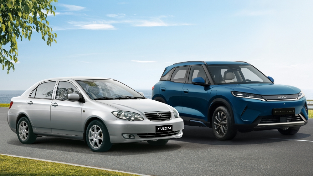 BYD F3DM y ATTO 2 DM i 1.000 km de autonomía menos 25.000 €SUV BYD sorprende España BYD F3DM y ATTO 2 DM i 1.000 km de autonomía menos 25.000 €SUV BYD sorprende España