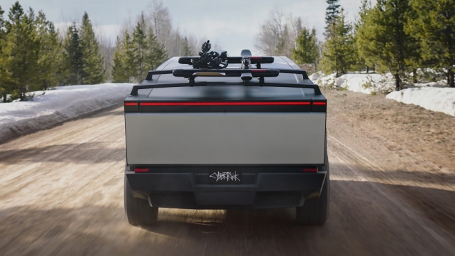 Tesla Cybertruck Trasera