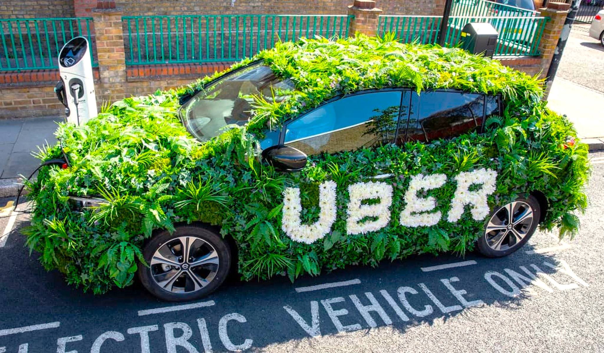 El gigante norteamericano tiene a Madrid entre las ciudades en las que invertirá 85 millones de euros en estaciones de recarga rápida.