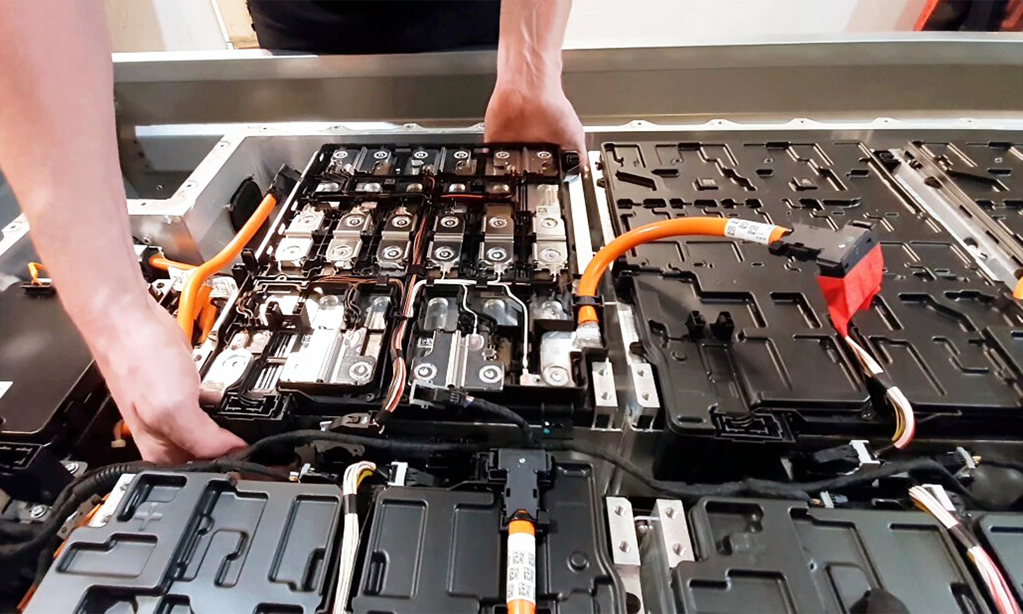 estudio bateria coche electrico mayor ciclo vital esperado 3