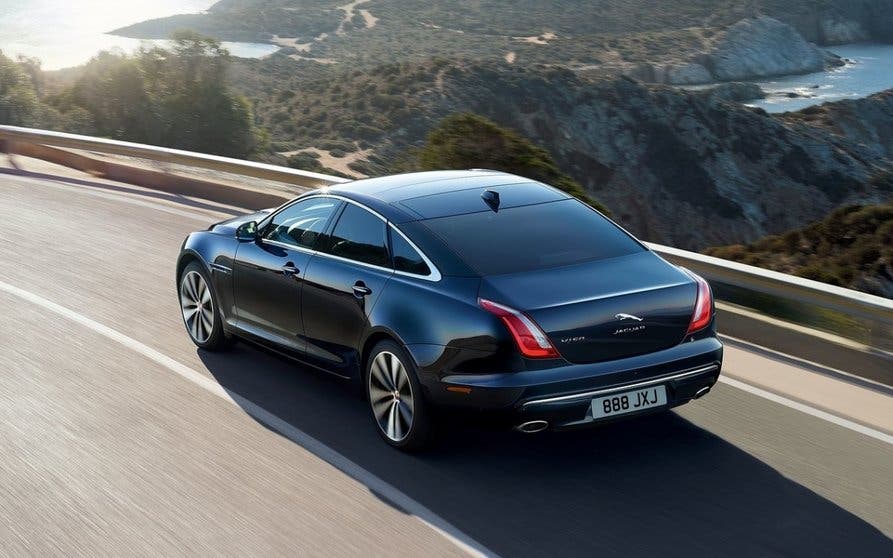  Jaguar XJ50 2019 