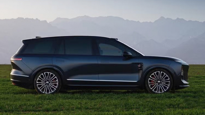 NIO ES8 Lateral NIO ES8 Lateral