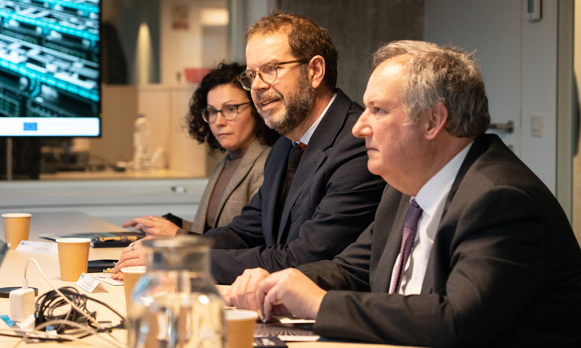 industria asegura plan auto espana ayudas apoyo coche electrico 2