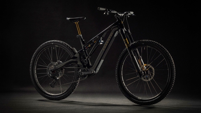 r2cGBCTp0qT5dDG5N4sQ8PeXLZpDDi5AqyFpKcrL