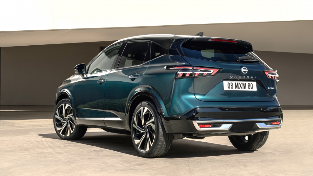 Nissan Qashqai e POWER 2025 1.200 km de autonomia y 4,5 L gasolina toyota teme españa suv híbrido superventas (1)