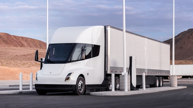 tesla camion