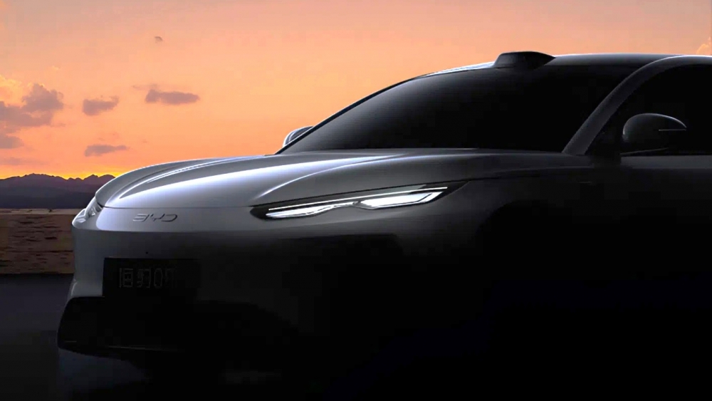 BYD Seal 08 1000 km autonomia 400 km 5 minutos BYD coche eléctico