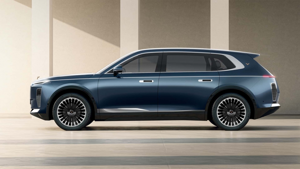 lac hong 800 s lateral 617 CV superar BYD Huawei plan sorpresa marca vietnamita