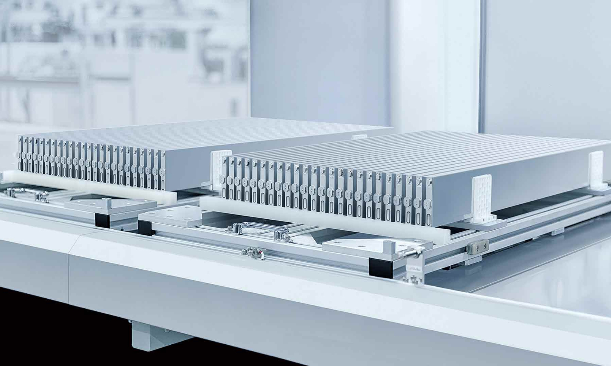 BYD pone en jaque a dos industrias: la de intercambio de baterías y la del coche de combustión.