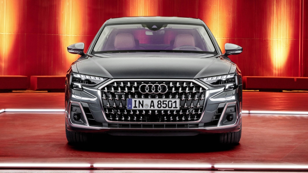 audi a8 1,7 L gasolina 125.770 € 32 años Audi retira España mejor híbrido enchufable 2