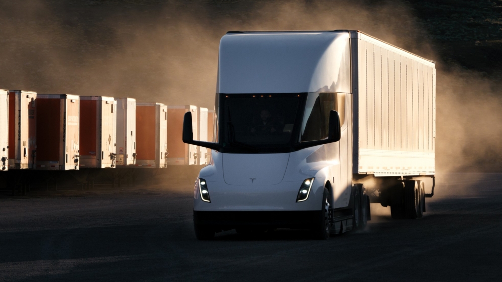 Tesla Semi Bill Gates 834 km autonomía real Tesla Semi (4)