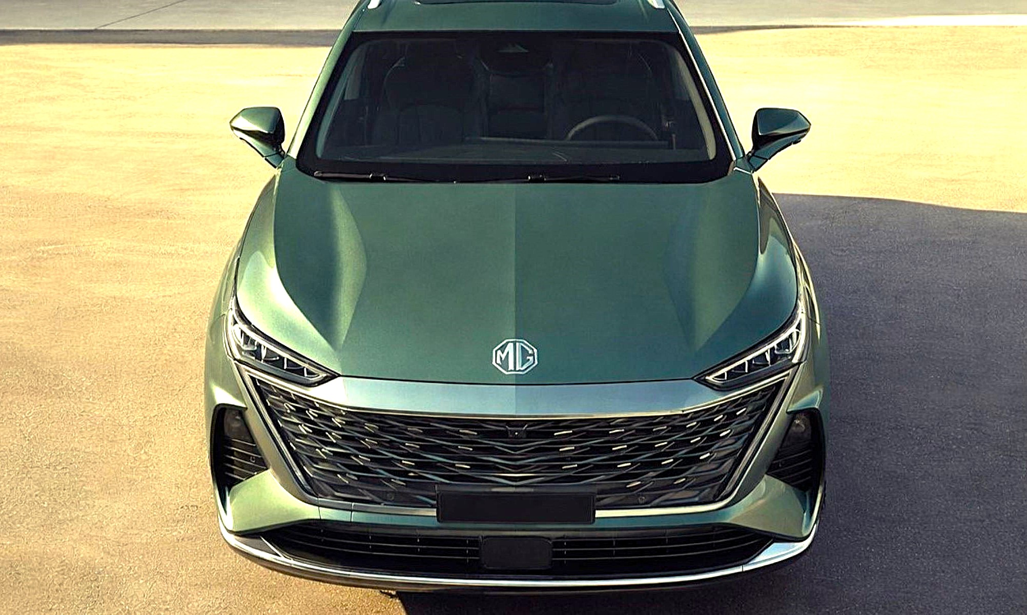 Ya a la venta en Reino Unido, este SUV híbrido enchufable barato de MG debería llegar a España en la segunda mitad del año.