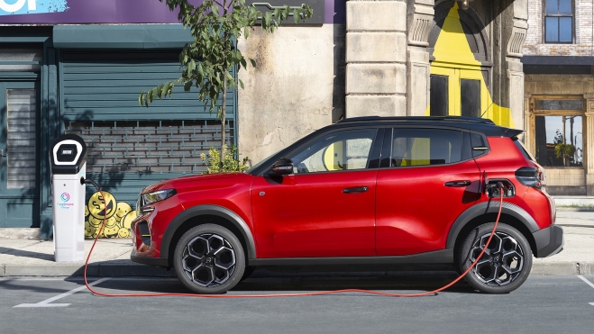 Cae el precio medio de los coches eléctricos en 1.800 euros.