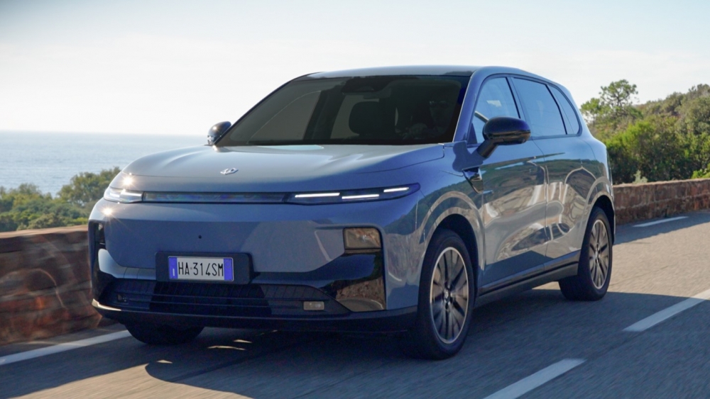 Leapmotor B10 Recien actualizado 22.500 euros SUV fabricado España 900 km autonomia (2)