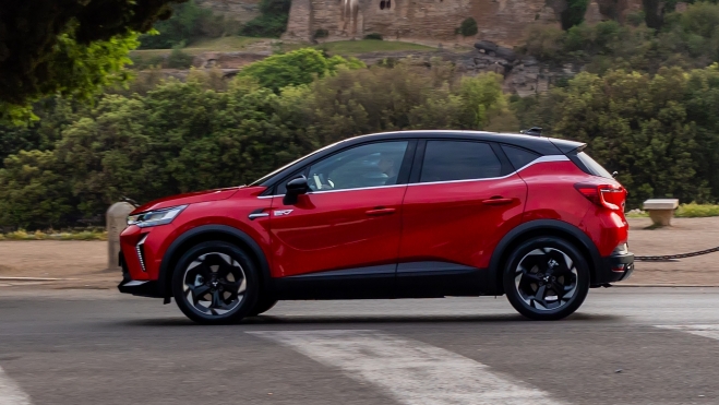 Mitsubishi ASX HEV Lateral