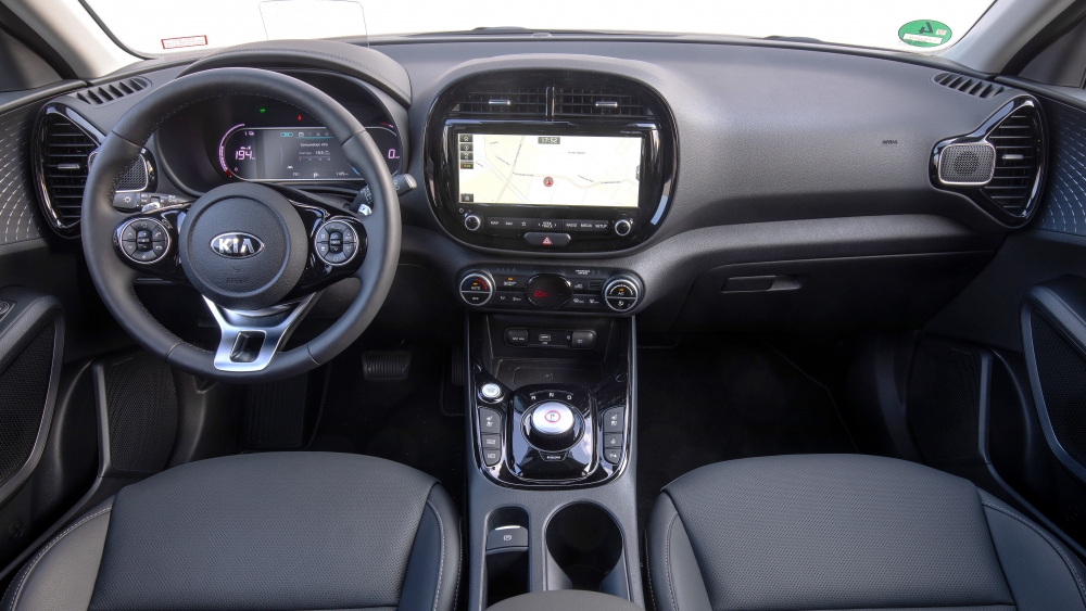 kia e soul interior 452 km de autonomía 18.000 euros por qué KIA familiar mejor compra eléctrica ahora