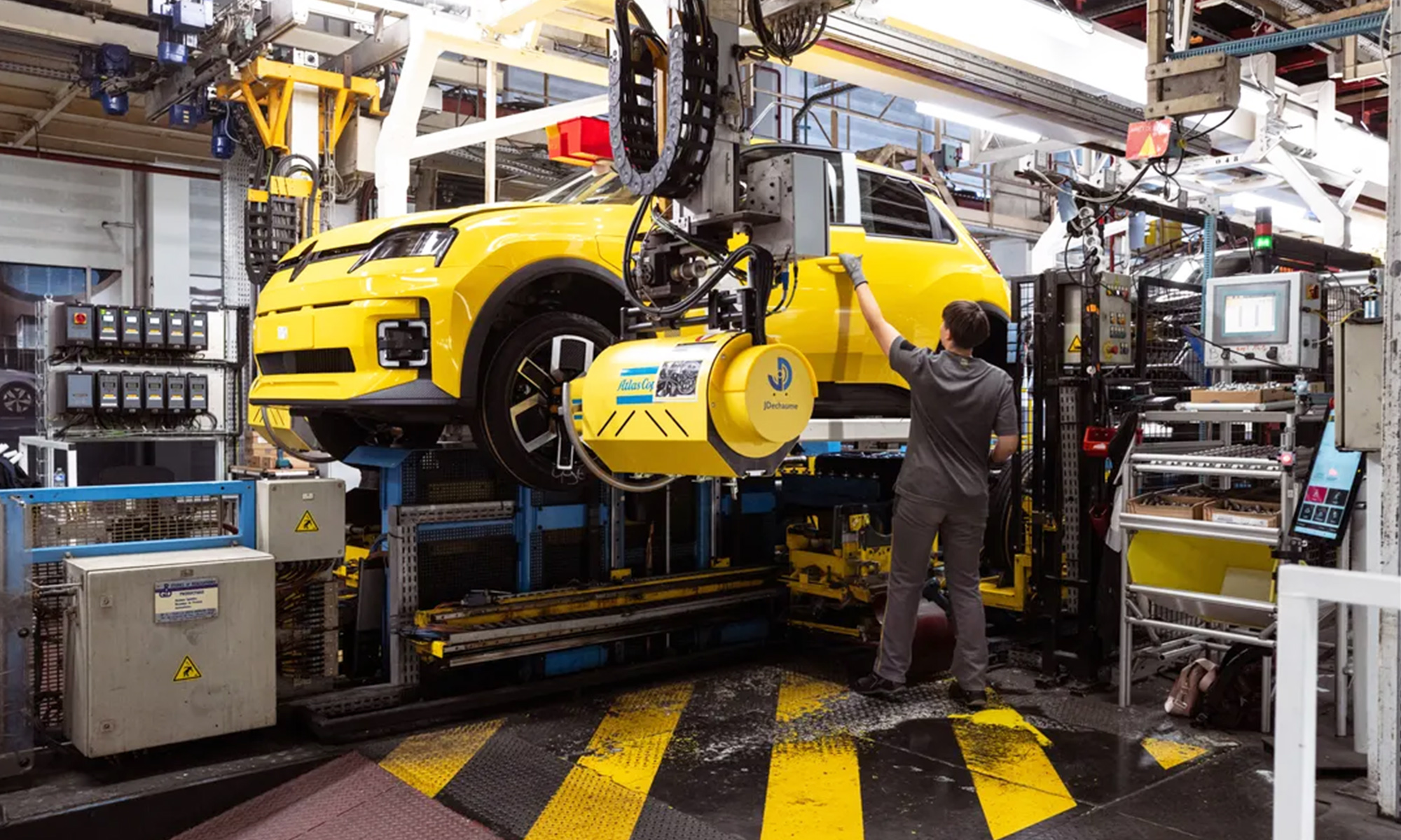 thierry charvet jefe produccion renault dice puede ensenar leccion china