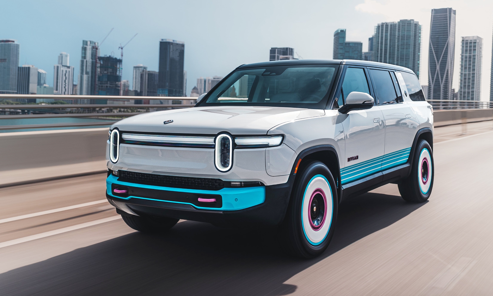 Uber desplegará su servicio de taxis autónomos en Estados Unidos y Europa, principalmente.