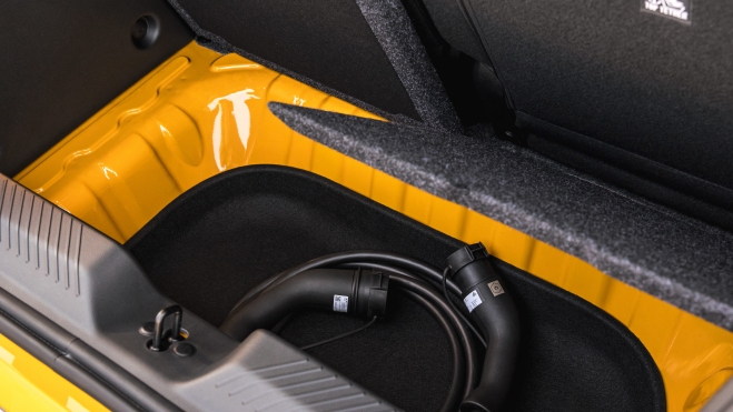 RenaultTwingoE TechElectric MangoYellow Detail©ThomasCortesi 25 RenaultTwingoE TechElectric MangoYellow Detail©ThomasCortesi 25