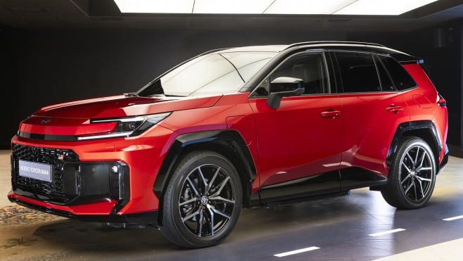 toyota produccion reducida repentinamente culpa toyota rav4 hibrido 1