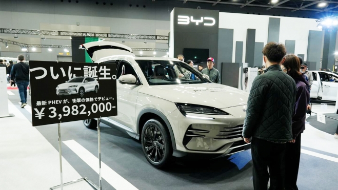 japon reduce mitad ayudas compra coches electricos chinos byd 1