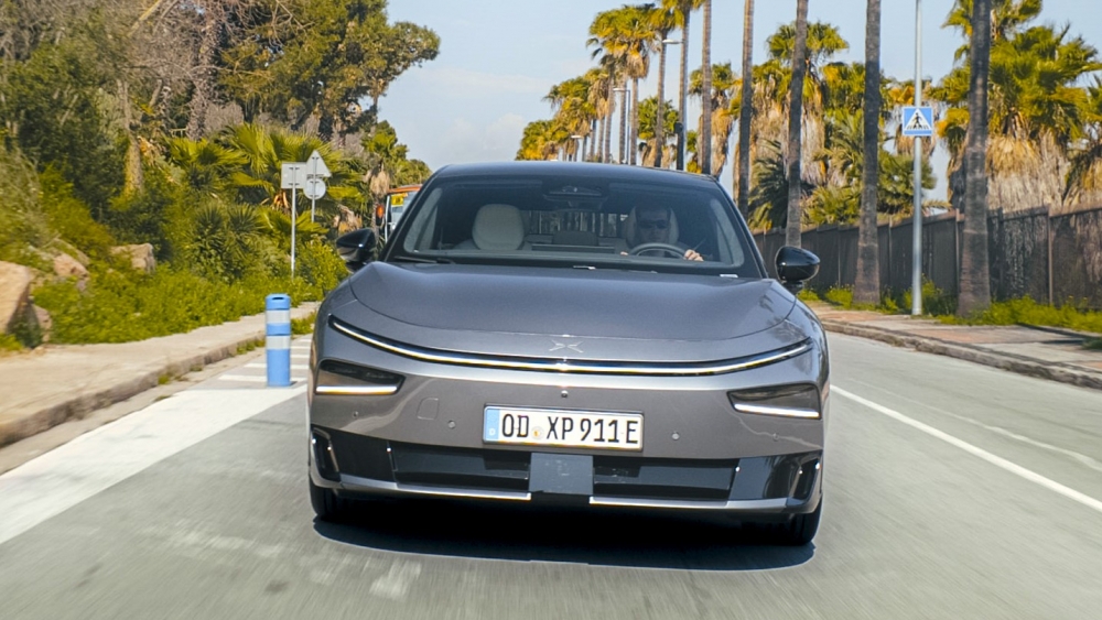 Xpeng P7+ 2026 1.931 L de maletero y 530 km de autonomía rival mejor BYD (36)