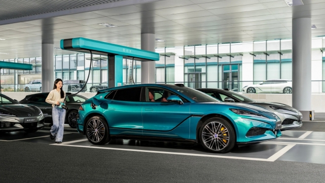 BYD Flash Charging BYD Flash Charging