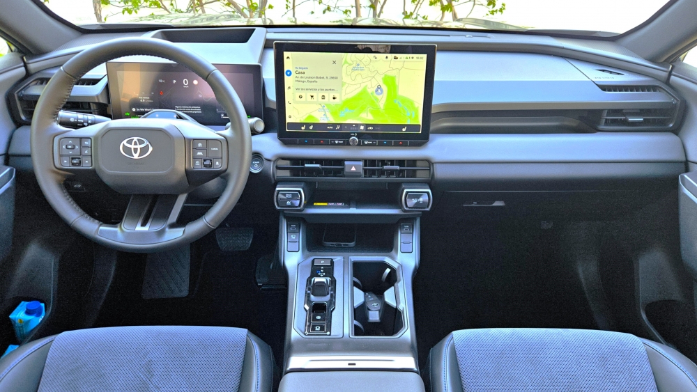 Toyota RAV4 PHEV GR Sport 1.195 km de autonomía y 1,4 L100 km el nuevo Toyota RAV4 asombra con su versión PHEV (22)