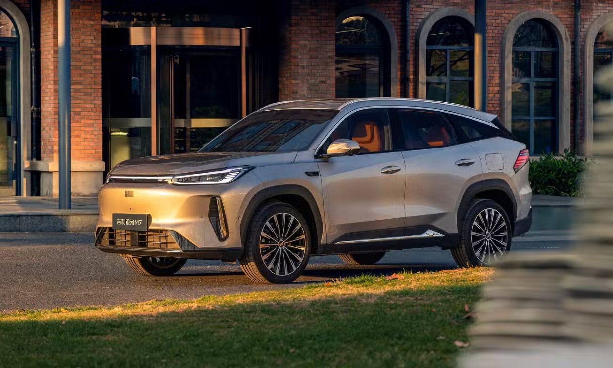 El M7 podría acabar estando disponible en Europa si Geely así lo considera.