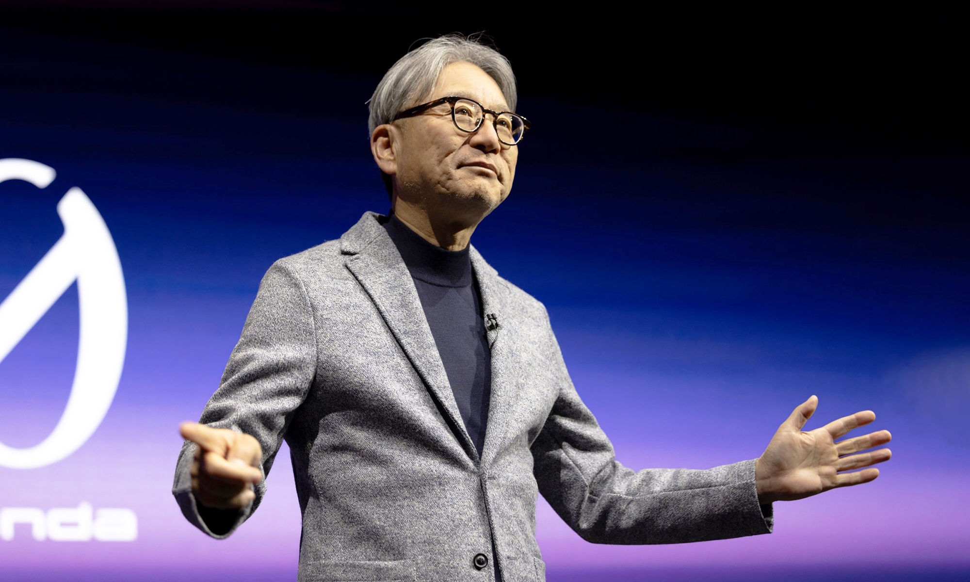 Toshihiro Mibe, CEO de Honda, ha tomado una decisión clave para el futuro de la marca.