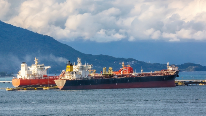 fueloil combustible invisible barcos buques problema real comercio internacional 2