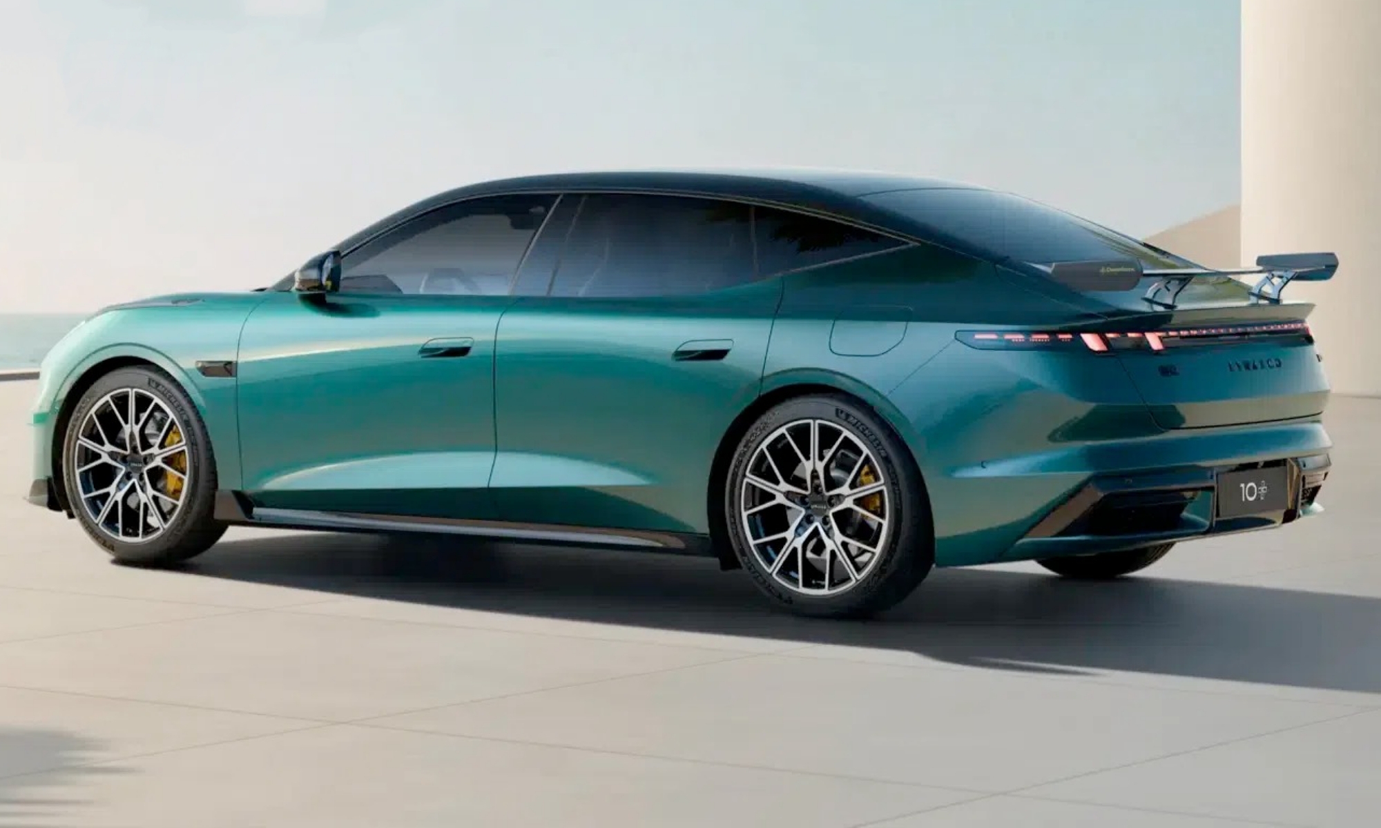 Geely, a través de Lynk & Co, demuestra que tiene la tecnología para batir a cualquier rival.