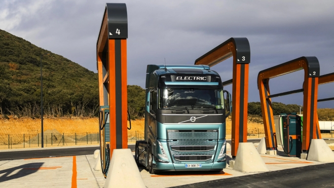 ruta corredor 2000 kilometros francia marruecos camiones electricos