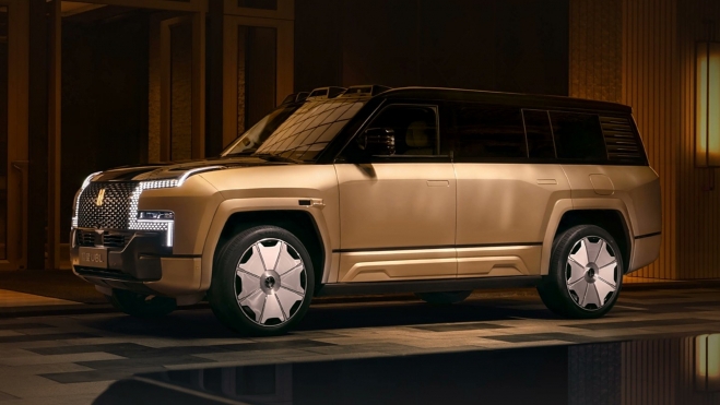 BYD Yangwang U8L Delantera BYD Yangwang U8L Delantera