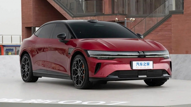 Zeekr 007 2026 Delantera