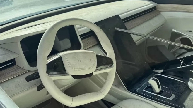 SF Motors SF7 Prototype abandonado SF Motors SF7 Prototype abandonado