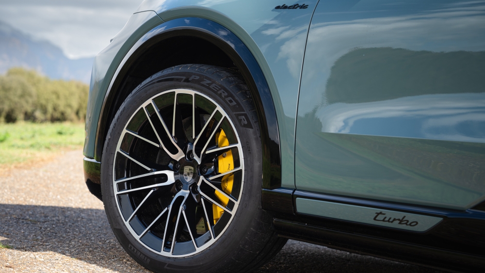 Porsche Cayenne Electric 1.156 CV y acelera como un F1 conducimos el SUV eléctrico más brutal de Porsche (9)