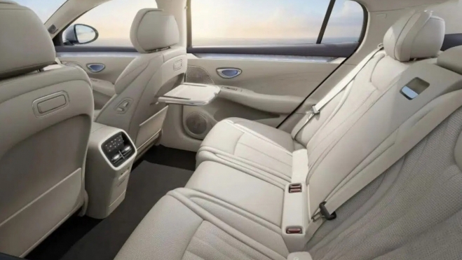 BYD Seal 08 Plazas Traseras