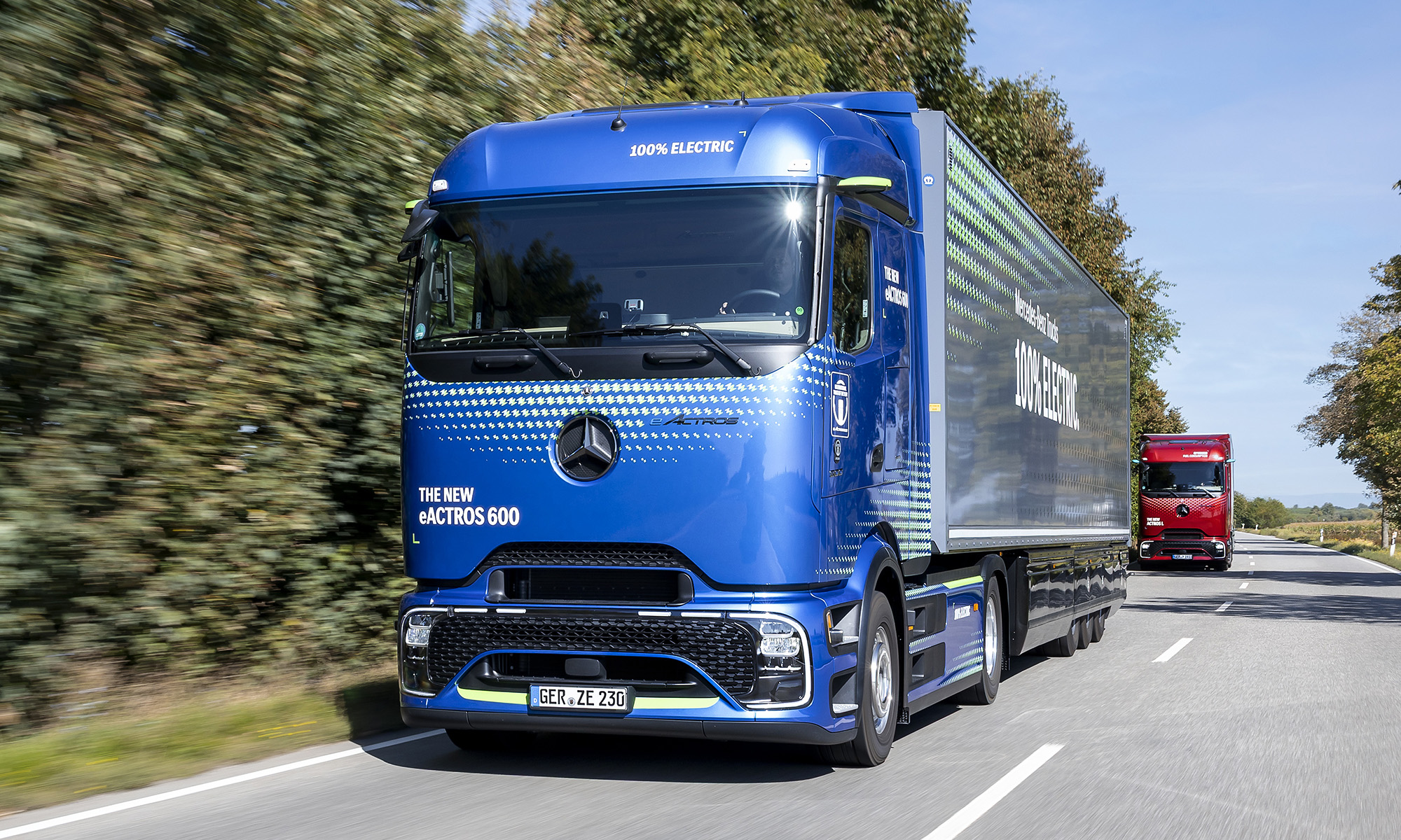 El Mercedes eActros 600 ha sido elegido por VILSA para el reparto de agua embotellada.