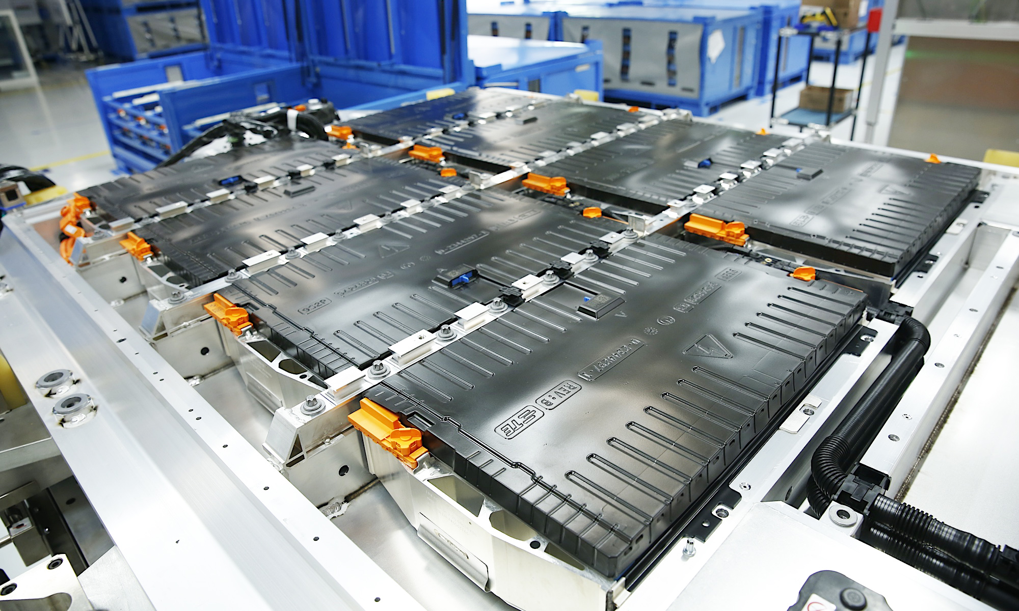 La batería más grande del mundo para híbridos enchufables ya es una realidad.