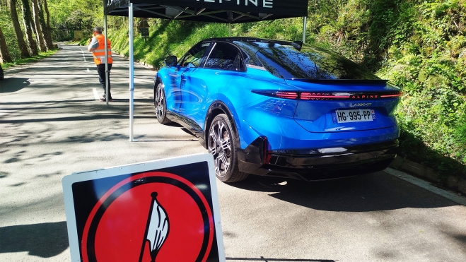 alpine a390 prueba potencia bateria autonomia conduccion equipamiento interior precio 6