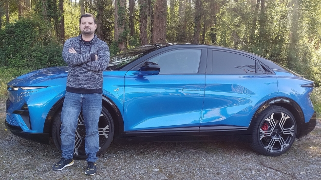 alpine a390 prueba potencia bateria autonomia conduccion equipamiento interior precio