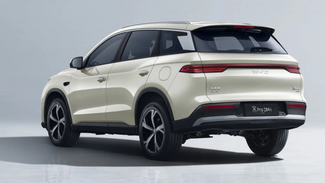 BYD Song Pro DM i Trasera