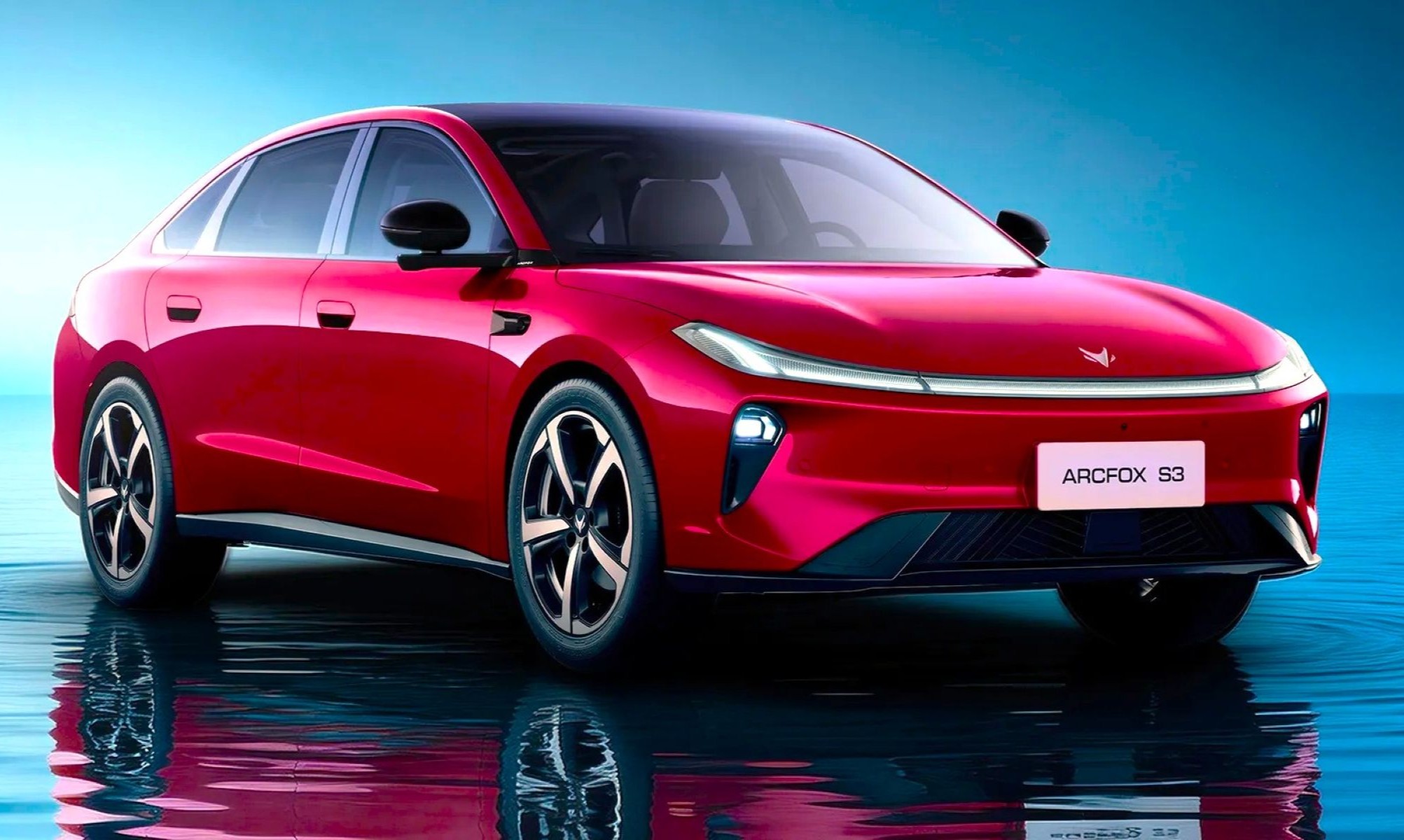 Esta berlina, fabricada por un grupo ya presente en España, deja en muy mal lugar a la última tecnología de BYD.