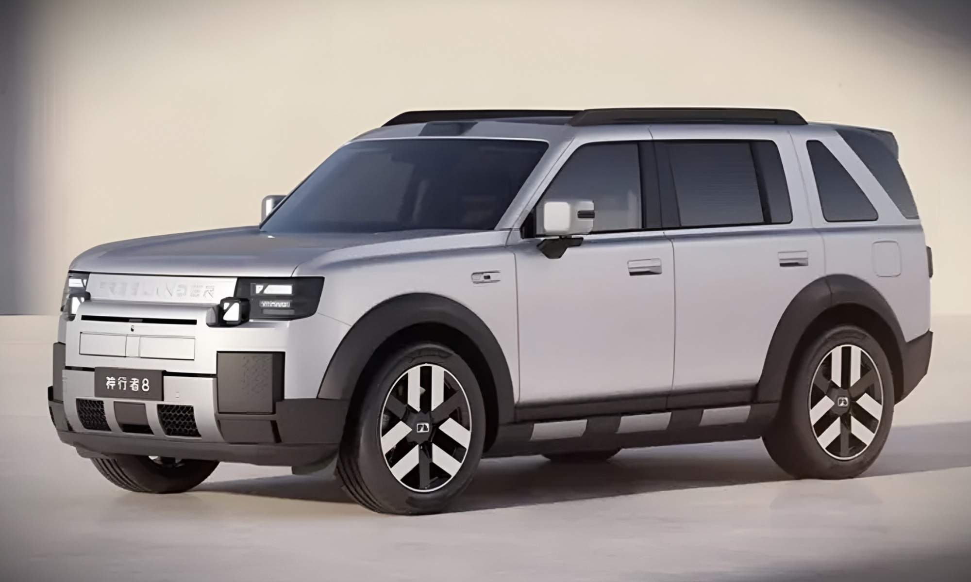Freelander es una familia dentro de JLR y el 8 es su primera unidad.