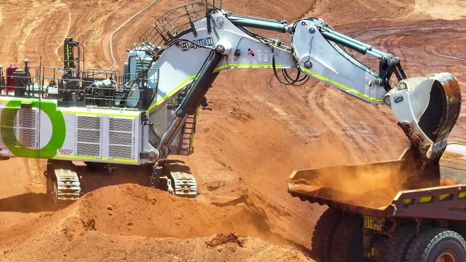 excavadoras camiones maquinaria electrica ahorro millonaria fortescue 1