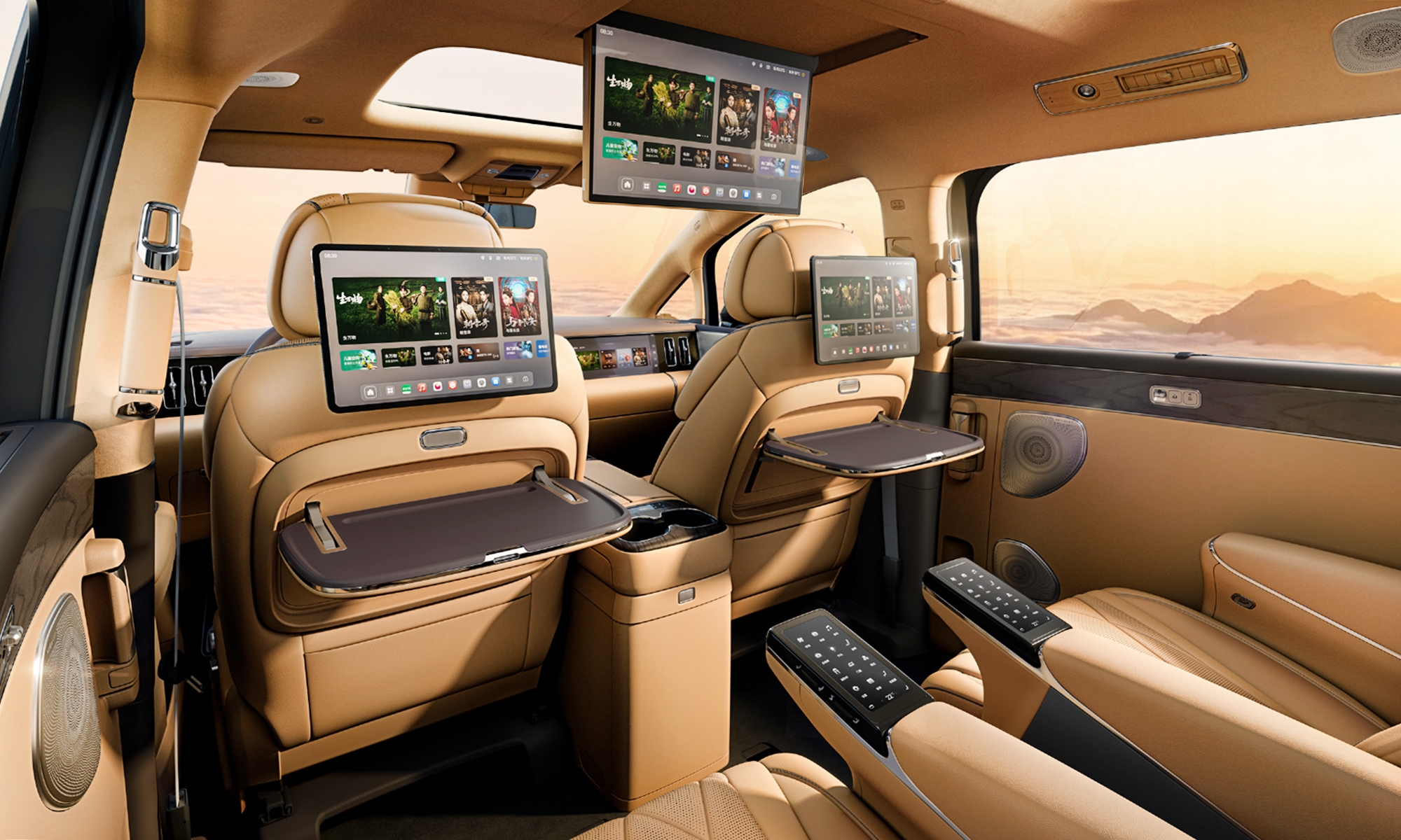 El lujo se hace aún más presente en el nuevo Denza D9 que llegará a España en unas semanas.