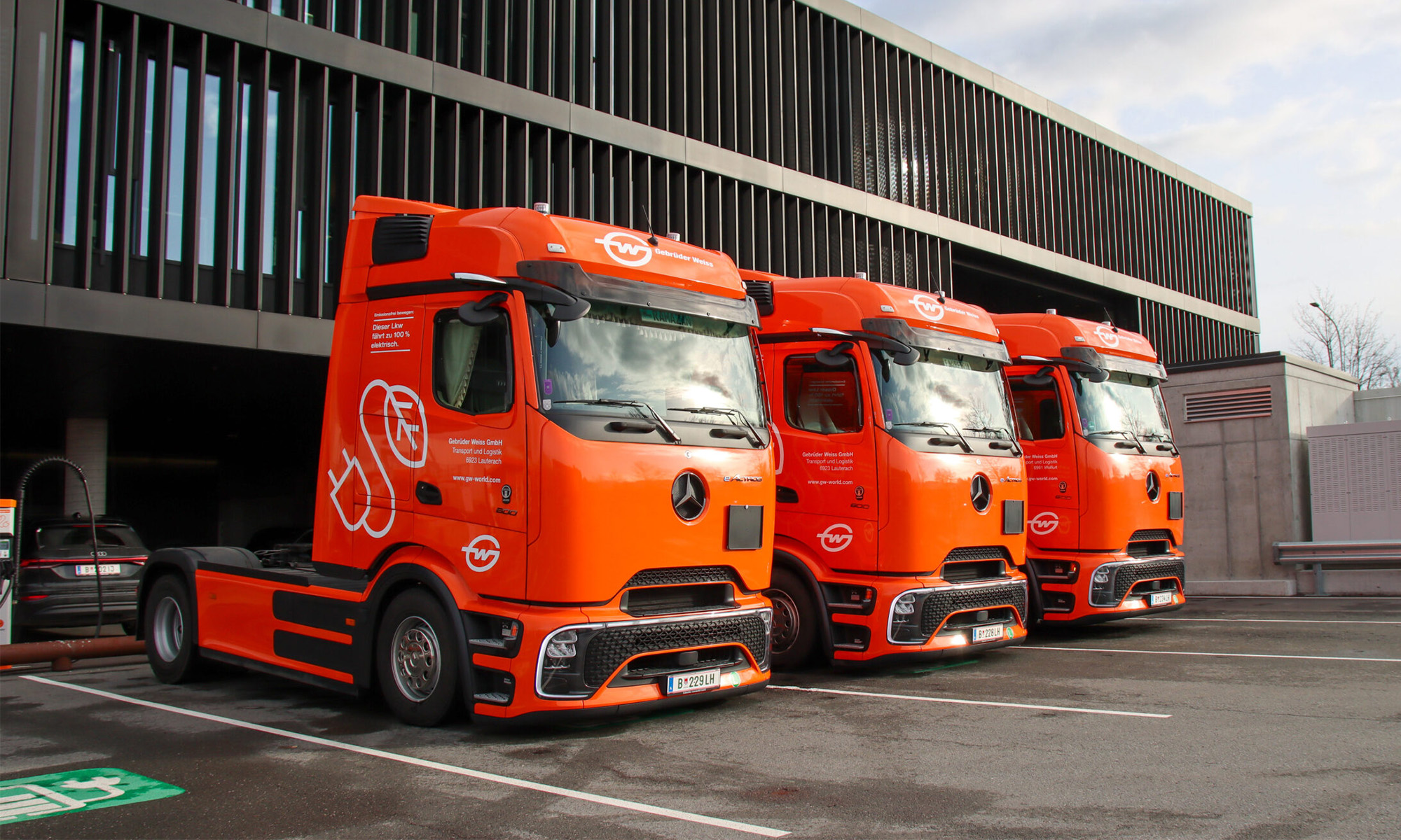 camiones electricos transporte mercancias mercedes eactross 600 500 km autonomia 1